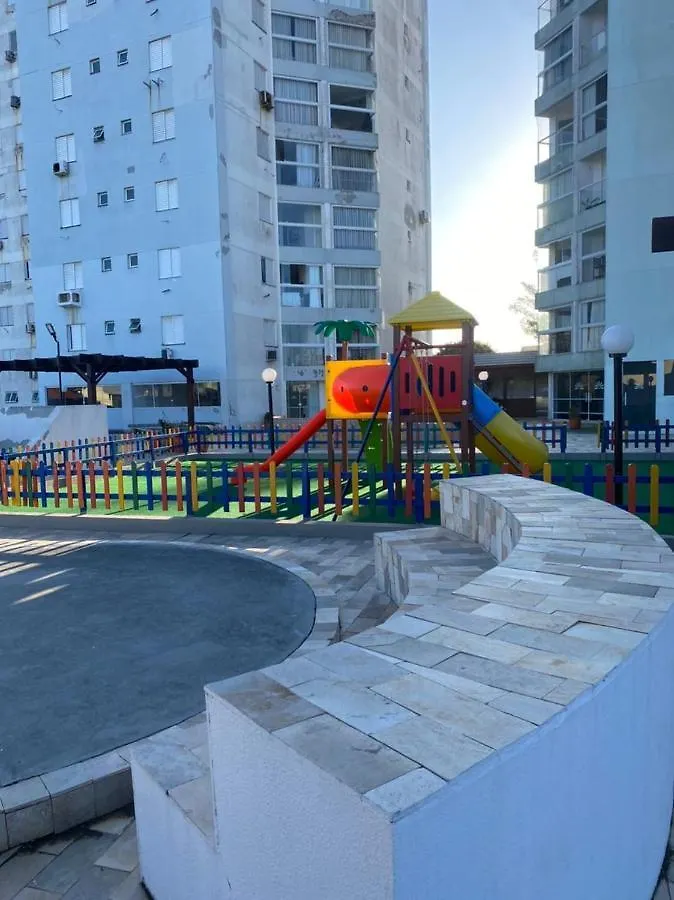 ラグーナCobertura Mar Grossoアパートメント